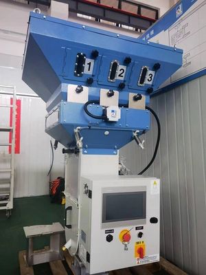Dosis Layout Machine Display Enam Komponen Dosis Gravimetrik 410kg/H Mesin Pencampuran Plastik GDM650-6